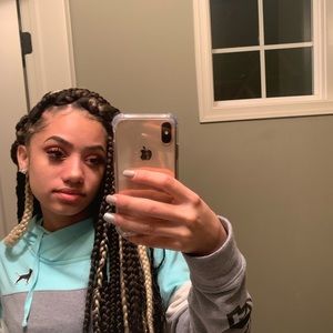 Meet your Posher, Jaida